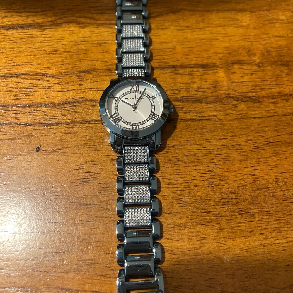 Michael Kors Ladies Aqua Watch - Picture 2 of 4